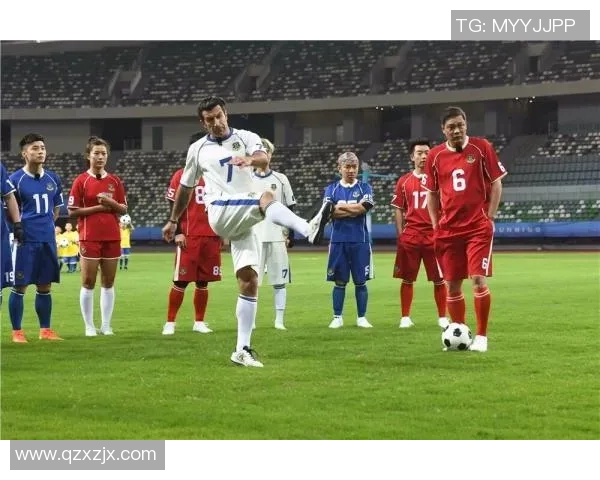 最帅最具力量的足球球星全方位解析他如何征服绿茵场与球迷心扉